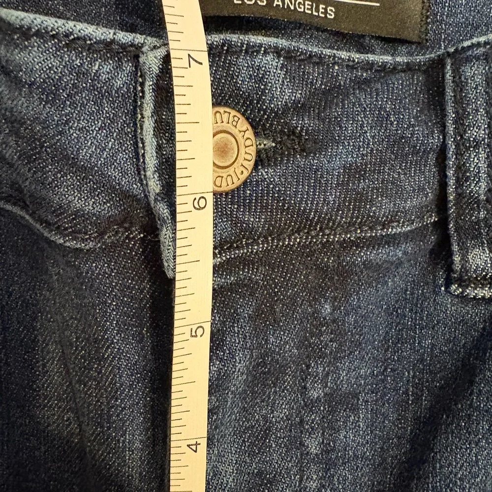 Judy Blue Skinny Blue Jeans with Star Pattern - Picture 8 of 11